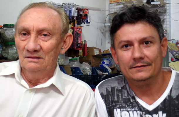 Max Fernandes e Max Fernandes Júnior Max Fernandes e Max Fernandes Júnior