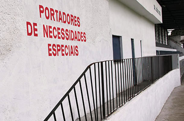 Baenão recebe espaço destinado a portadores de necessidades especiais Baenão recebe espaço destinado a portadores de necessidades especiais