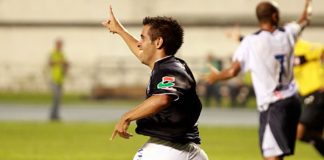 Para o lateral Guerra, vantagem do empate tem que ser bem usada Remo 2x2 São Francisco (Rodrigo Guerra)