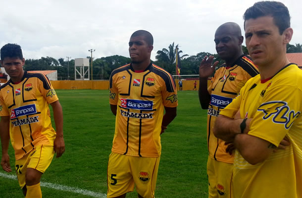 Santa Cruz de Cuiarana deve utilizar os novos contratados contra o Remo Santa Cruz de Cuiarana deve utilizar os novos contratados contra o Remo