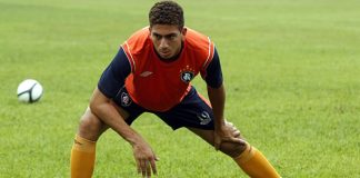 De volta ao time, Zé Antônio aprova novo esquema tático do Leão Zé Antônio