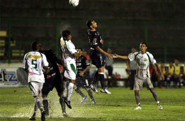 Paragominas 3x1 Remo (Branco) Paragominas 3x1 Remo (Branco)