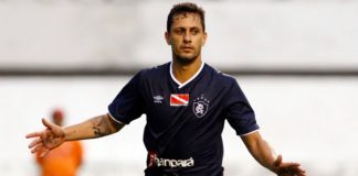 Elenco decide permanecer e Eduardo Ramos não usará mais a 33 Eduardo Ramos