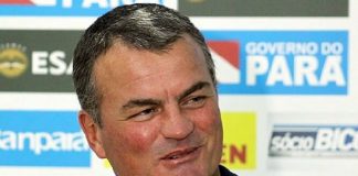 Técnico bicolor critica a demissão de Charles Guerreiro Mazola Júnior