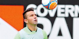 Leão bem mais ofensivo Leandro Cearense