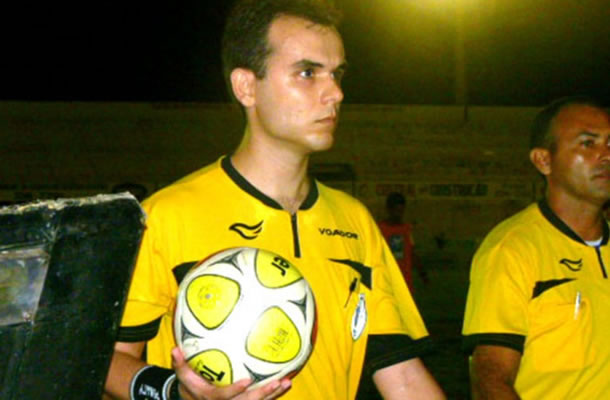 Leandro Saraiva Dantas de Oliveira Leandro Saraiva Dantas de Oliveira