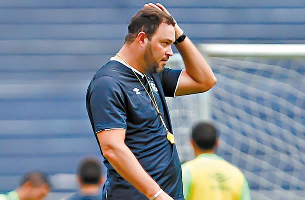 Roberto Fernandes Roberto Fernandes