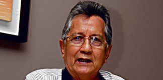 Pressão incomoda presidente azulino Pedro Minowa