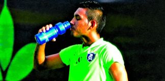 Leão treina duro na ausência de Zé Teodoro Alex Ruan