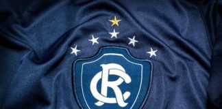 Remo deve entrar na disputa do futebol feminino Uniforme do Remo modelo Umbro 2015