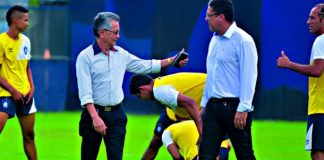 Sem verba, Remo planeja feijoada para “engordar” o caixa Pedro Minowa e Cláudio Bernardo