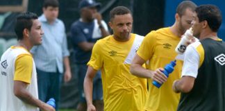 Leão faz acertos para buscar a classificação Alex Ruan, Leandro Santos, Henrique e Rafael Paty