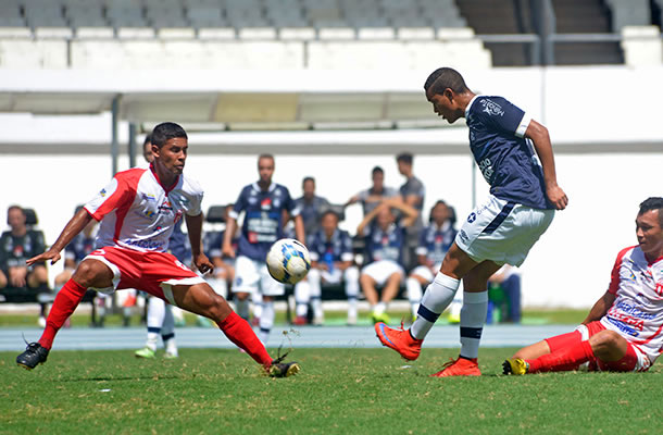 Remo 3x0 Izabelense (Tsunami) Remo 3x0 Izabelense (Tsunami)