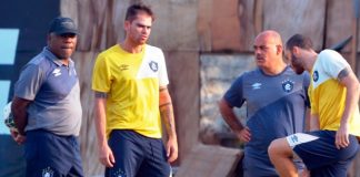 Contratações, renovações e até acerto com Cacaio estão suspensos Cacaio, Max, Agnaldo e Henrique