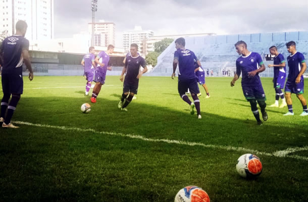 Jogadores remistas realizam atividade física Jogadores remistas realizam atividade física