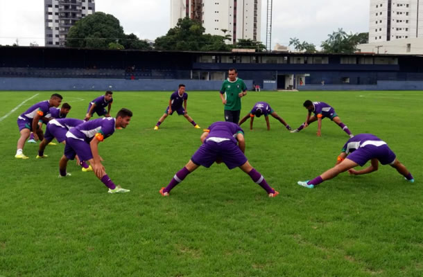 Jogadores remistas realizam atividade física Jogadores remistas realizam atividade física