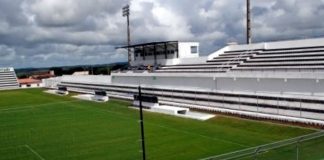Estádio Coaracy Fonseca, o "Fumeirão" (Arapiraca-AL)