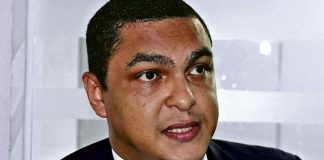 Diretor de futebol garante manutenção de Josué Teixeira no cargo Marco Antônio Pina (Magnata)