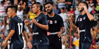 Algumas peças já começam a se destacar Remo 5x3 Independente (Edicleber, Caio, Rodrigo e Felipe)
