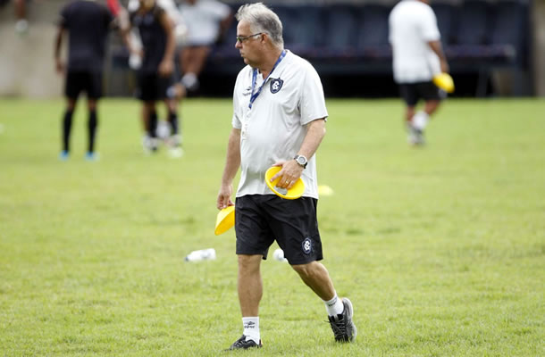 Josué Teixeira Josué Teixeira