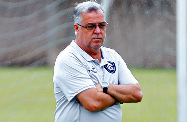 Josué Teixeira Josué Teixeira