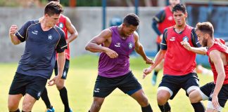 Nano Krieger e Val Barreto