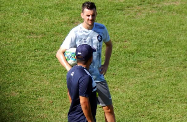 Por que jogadores se queixam tanto do nosso clima? Danilinho