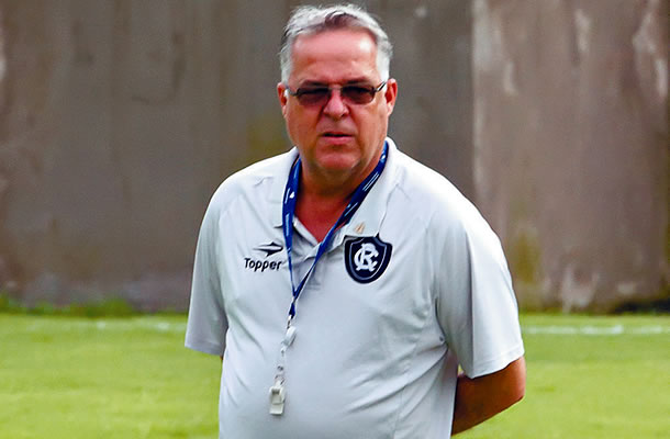 Após conversa com presidente do Remo, Josué confirma saída Josué Teixeira