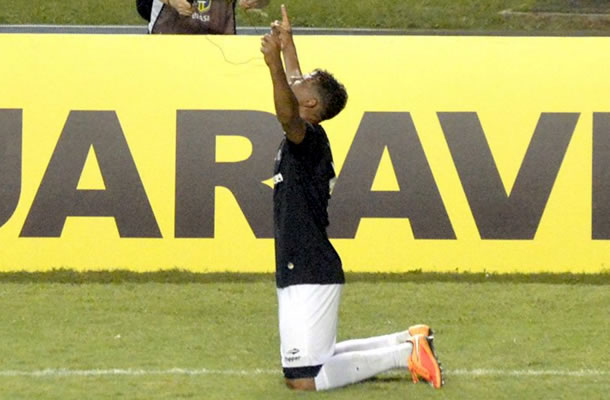 “Vão vir muitos gols ainda”, avisa Nino Guerreiro Remo 1x0 Fortaleza-CE (Nino Guerreiro)