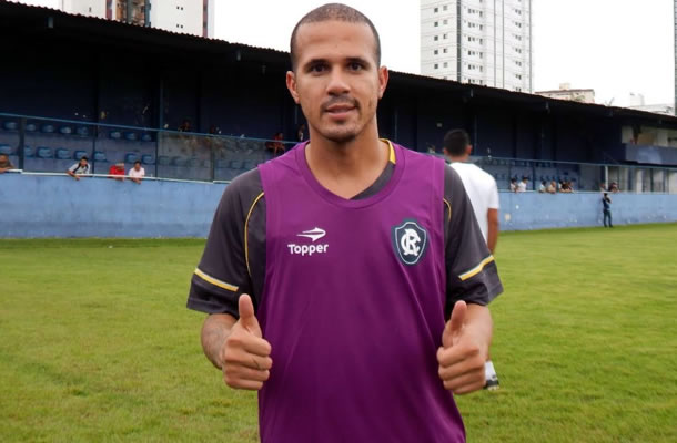 Ronny fala que entrosamento será suprido com jogos Ronny