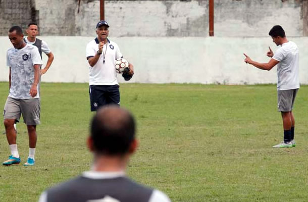 Gerson, Oliveira Canindé e Ilaílson