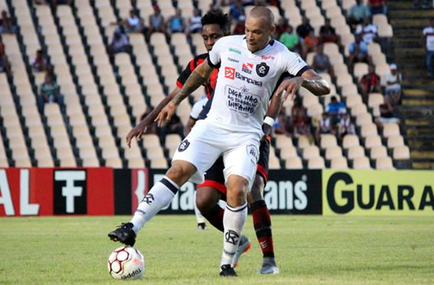 França é a negação de uma expectativa Moto Club-MA 1x1 Remo (França)