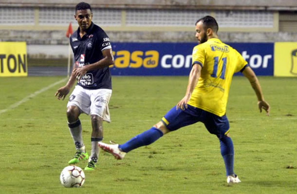 Léo Goiano vê grupo com nova postura desde sua chegada Remo 2x2 Confiança-SE (Dudu)