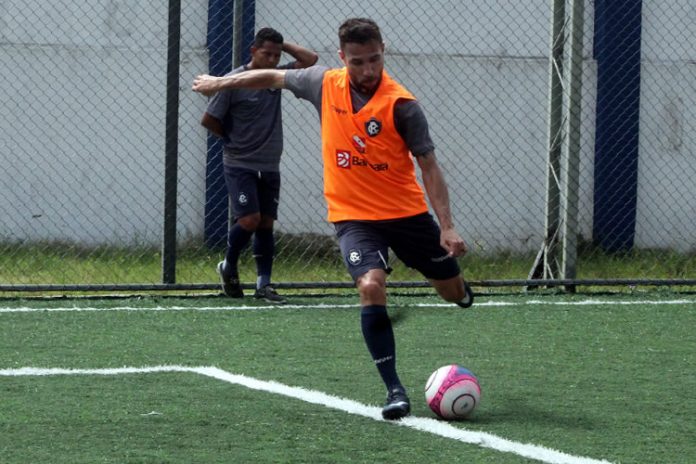 Esquerdinha Esquerdinha