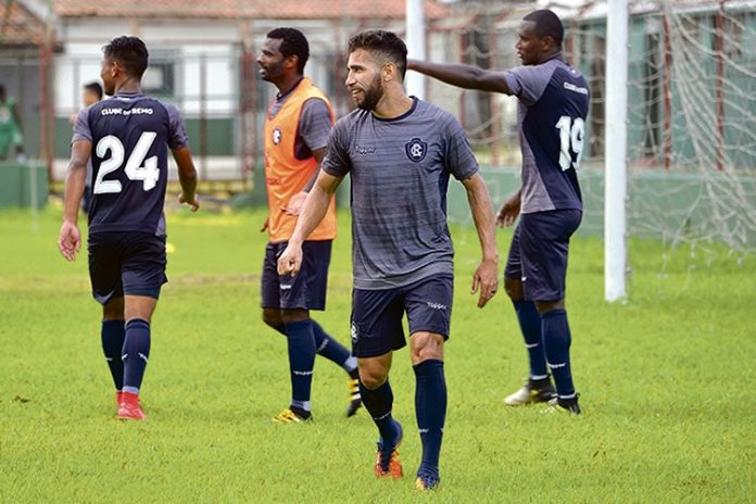Gustavo, Fernandes, Esquerdinha e Mimica Gustavo, Fernandes, Esquerdinha e Mimica