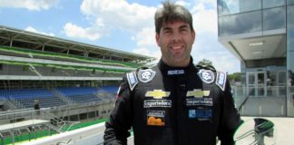 Piloto azulino fica entre os 4 melhores na Fórmula Vee Augusto Santin