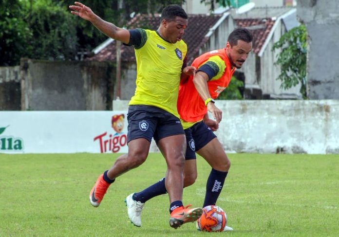 Emerson Carioca e Yuri