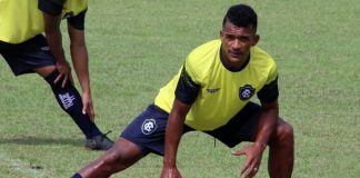 Alex Sandro vive expectativa de se manter titular Alex Sandro