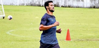 Aposta na lateral-esquerda se mostra produtiva Rafael Jensen