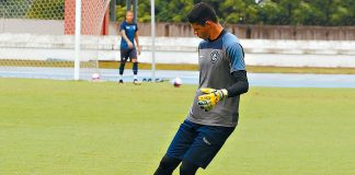 Vinícius perdoa “fogo amigo” de Marcão Vinícius