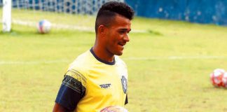 Ordem é vencer duas vezes Alex Sandro