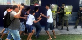 Torcedores participaram de uma simulação no Baenão