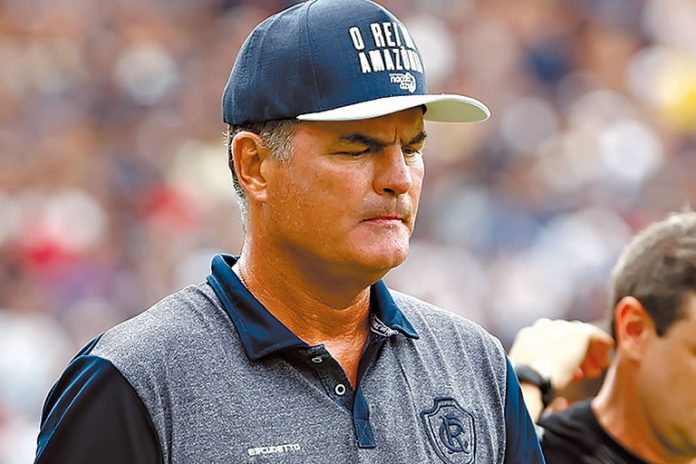 Mazola Júnior Mazola Júnior