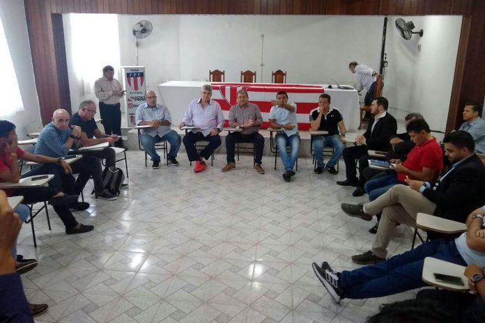 Reunião na FPF Reunião na FPF