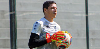 Vinícius comenta provável saída de Jansen: “A gente deseja sucesso para ele” Vinícius