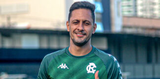 Remo vai para cima do Manaus-AM na estreia de Paulo Bonamigo Eduardo Ramos