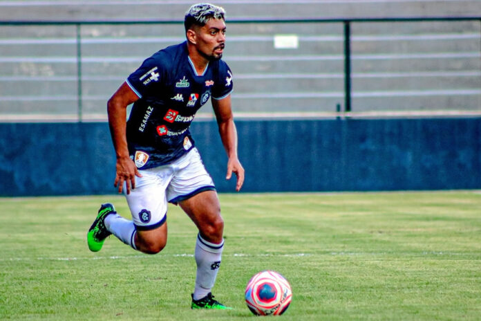 Remo 4x2 Águia (Everton Silva) Remo 4x2 Águia (Everton Silva)