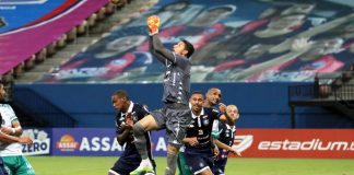 Manaus-AM 0×2 Remo (Mimica, Vinícius, Ricardo Luz e Julio Rusch)