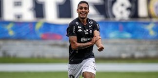 Remo 6×2 Manaus-AM (Hélio Borges)