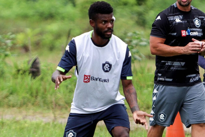 Erick Flores Erick Flores